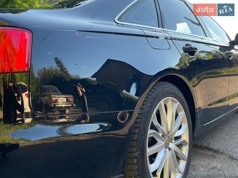 Седан Audi A6 2011 в Нетешине