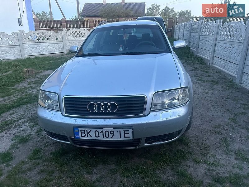 Универсал Audi A6 2004 в Березному