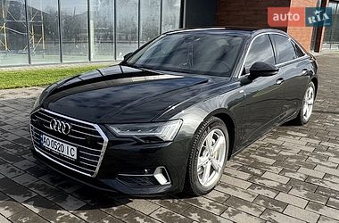 Седан Audi A6 2018 в Мукачево