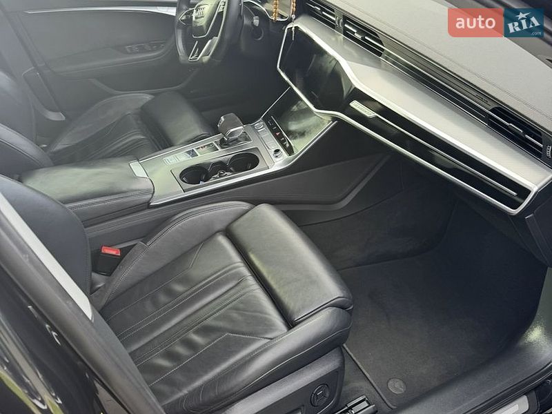 Седан Audi A6 2018 в Мукачево