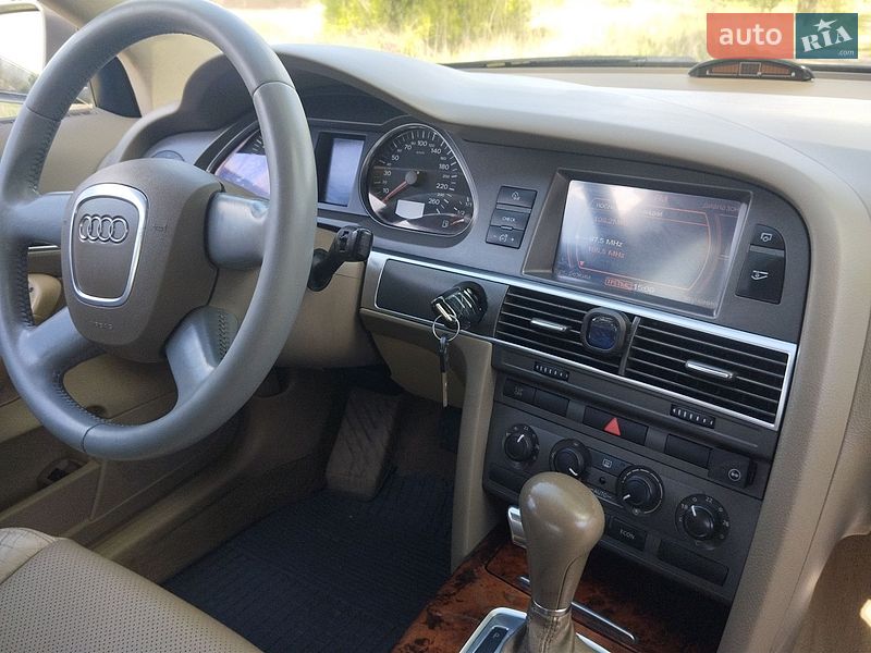 Седан Audi A6 2005 в Карлівці