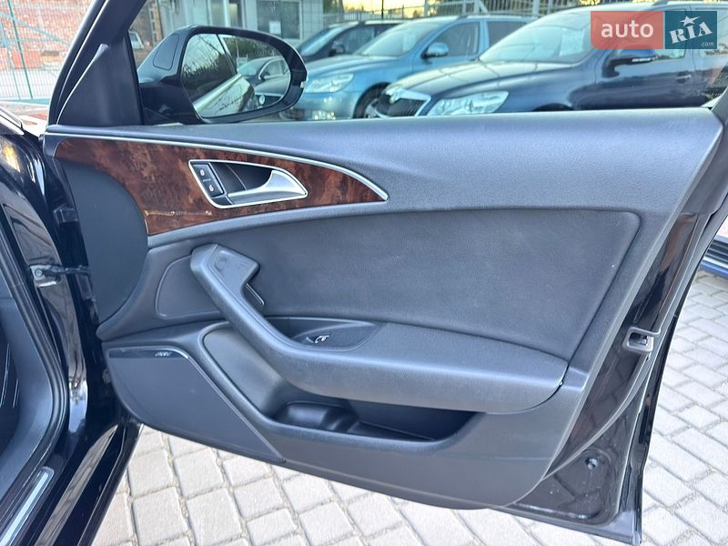Седан Audi A6 2013 в Староконстантинове