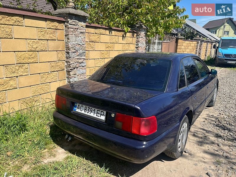 Седан Audi A6 1995 в Луцке