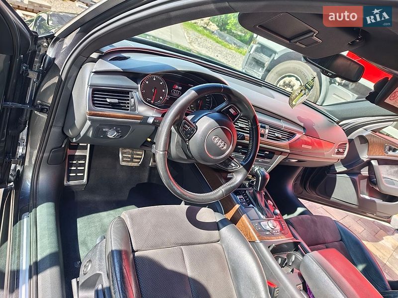 Универсал Audi A6 2015 в Долине
