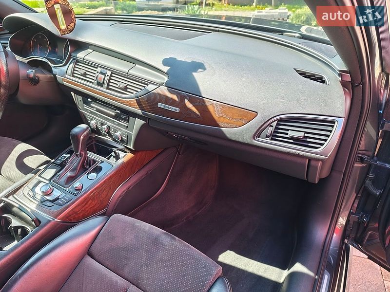 Универсал Audi A6 2015 в Долине