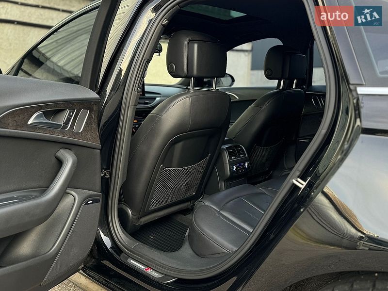 Седан Audi A6 2016 в Киеве
