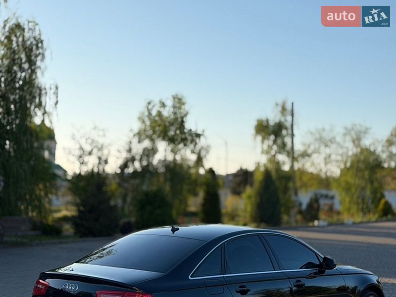 Седан Audi A6 2012 в Измаиле