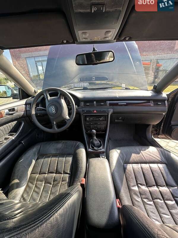 Седан Audi A6 1998 в Любомле