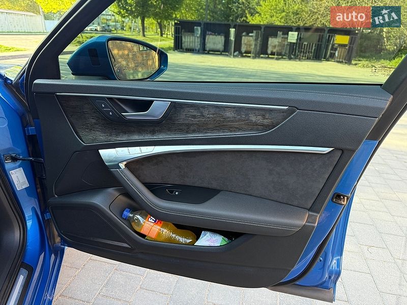 Универсал Audi A6 2019 в Староконстантинове