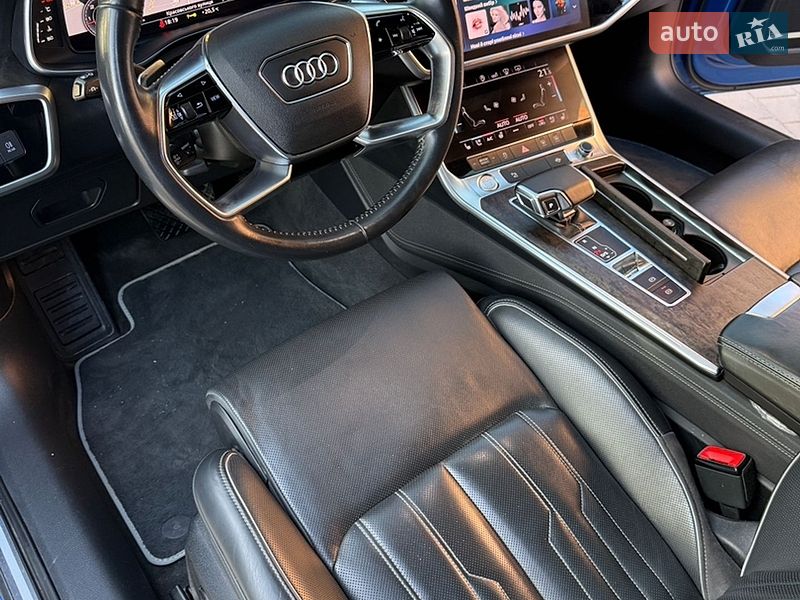Универсал Audi A6 2019 в Староконстантинове