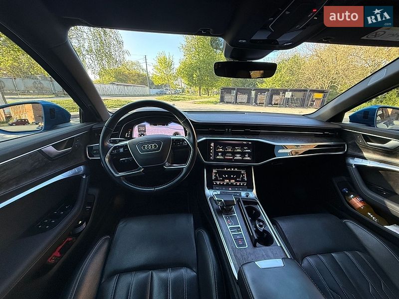 Универсал Audi A6 2019 в Староконстантинове