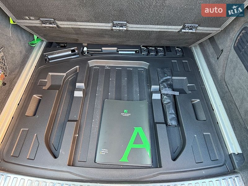 Универсал Audi A6 2019 в Староконстантинове