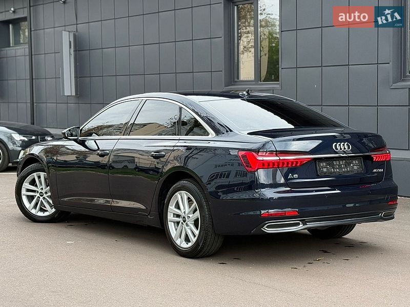 Седан Audi A6 2023 в Києві