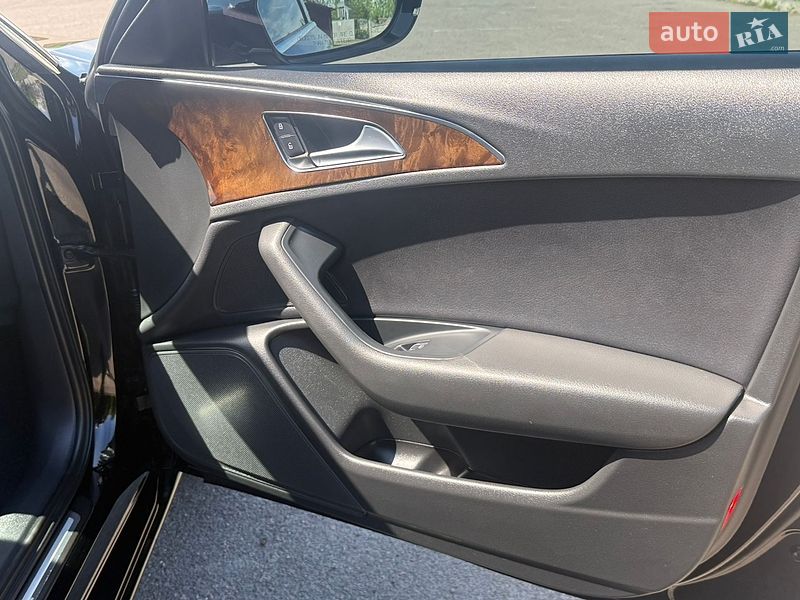 Седан Audi A6 2013 в Дубні