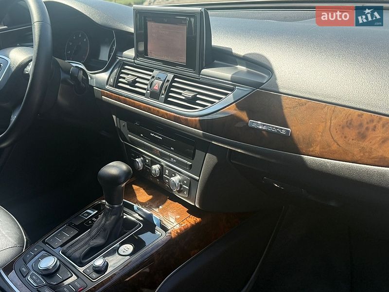 Седан Audi A6 2013 в Дубні