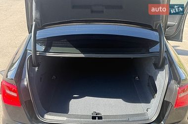 Седан Audi A6 2013 в Дубні