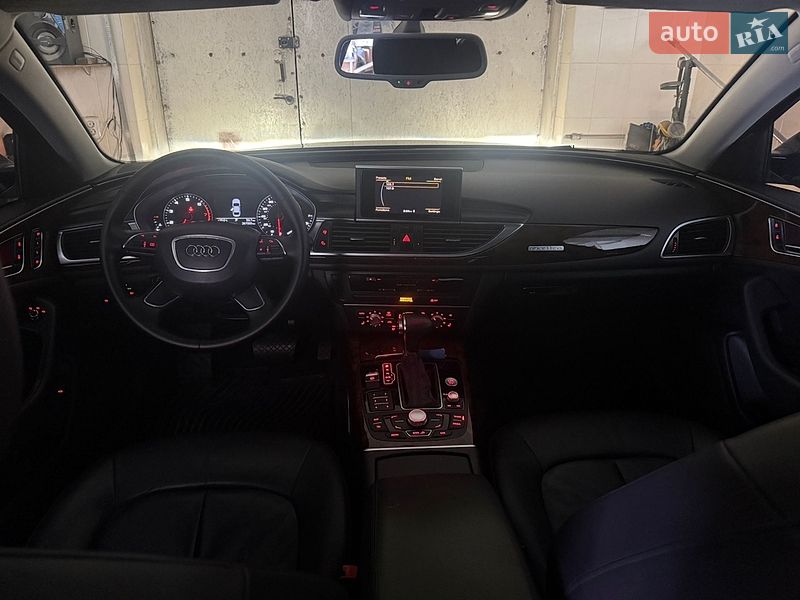 Седан Audi A6 2013 в Дубні