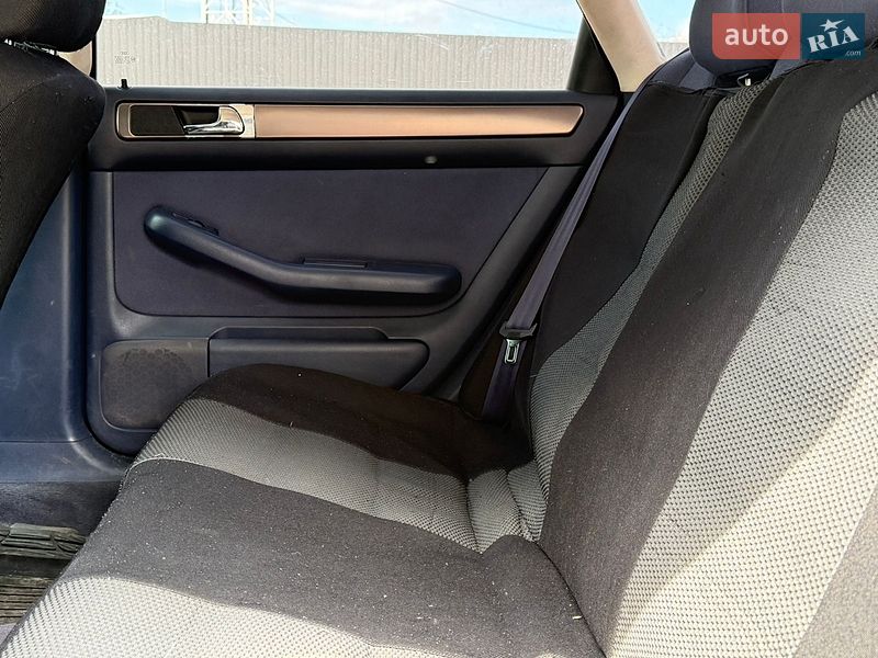 Седан Audi A6 1997 в Ровно