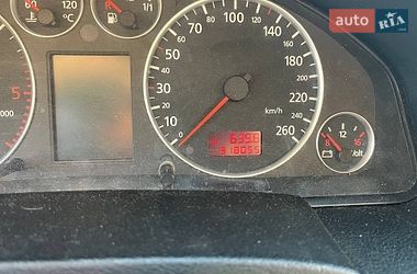 Универсал Audi A6 2002 в Киеве