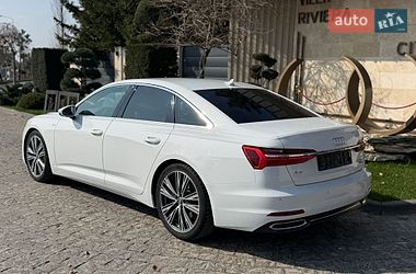 Седан Audi A6 2018 в Львові