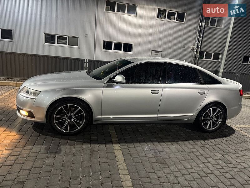 Седан Audi A6 2010 в Мукачево