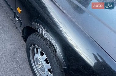 Седан Audi A6 1995 в Киеве