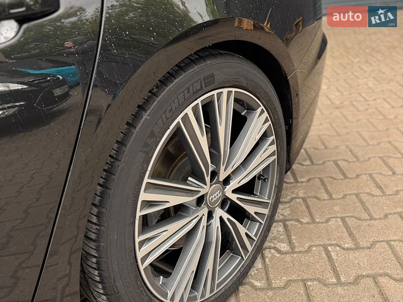 Седан Audi A6 2019 в Ровно
