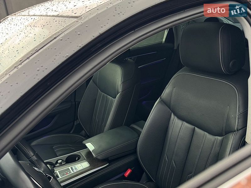 Седан Audi A6 2019 в Ровно