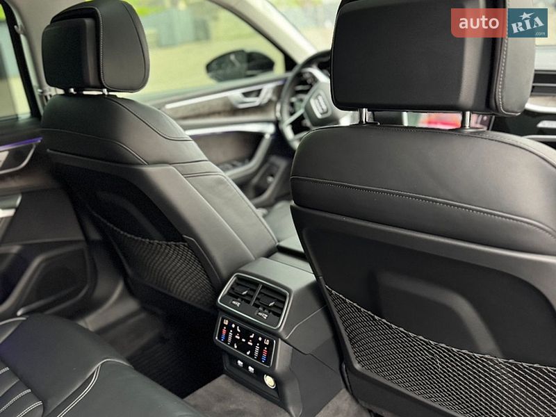 Седан Audi A6 2019 в Ровно