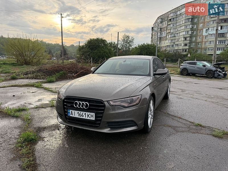 Седан Audi A6 2012 в Полтаве