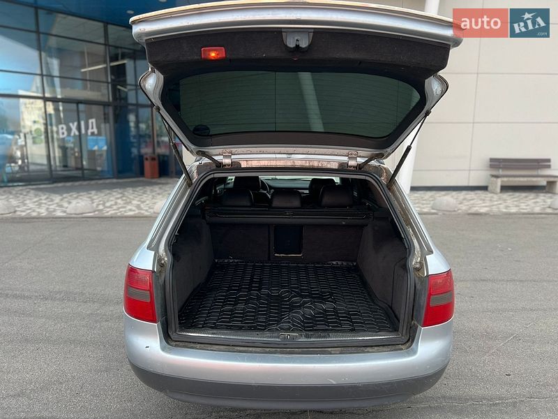 Універсал Audi A6 2001 в Києві