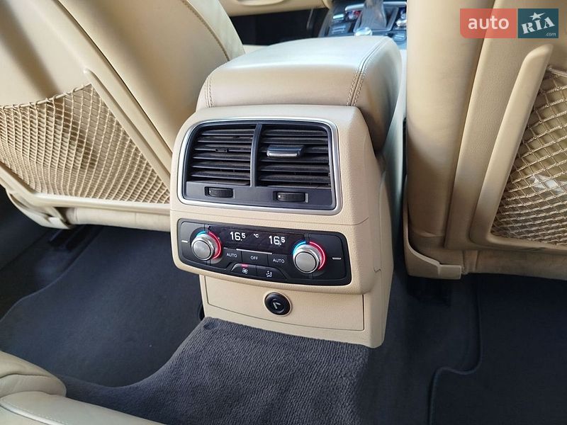 Универсал Audi A6 2012 в Владимире