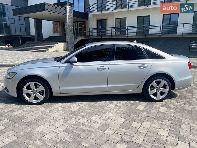 Седан Audi A6 2013 в Мукачевому