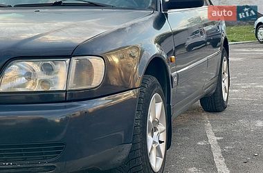 Седан Audi A6 1996 в Смілі