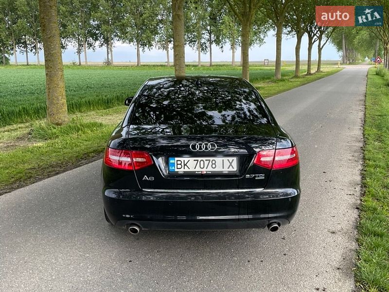 Седан Audi A6 2009 в Сарнах