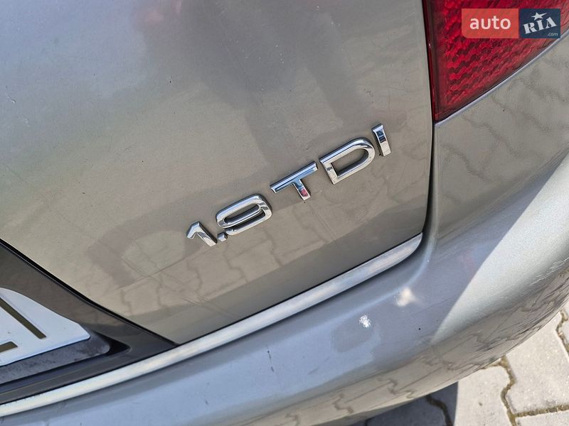 Седан Audi A6 2001 в Чернівцях