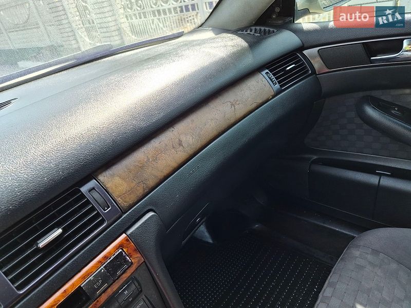 Седан Audi A6 2001 в Чернівцях