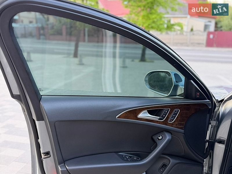 Седан Audi A6 2012 в Ровно