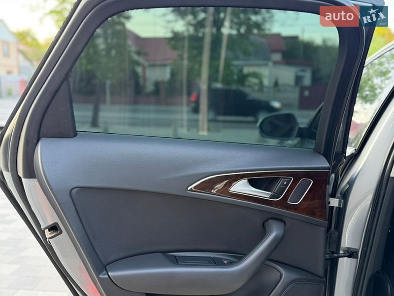 Седан Audi A6 2012 в Ровно