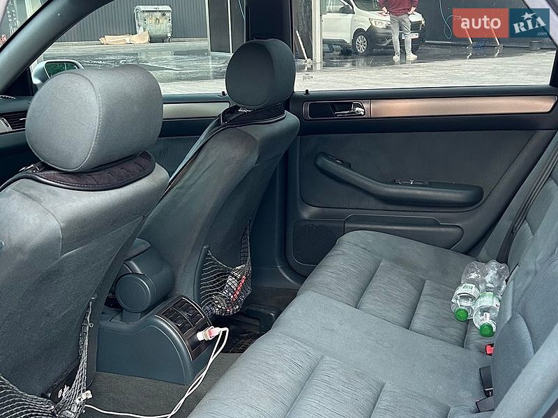 Седан Audi A6 2000 в Полтаве