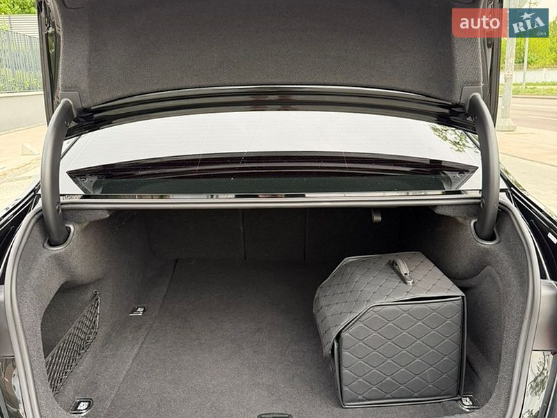 Седан Audi A6 2019 в Киеве