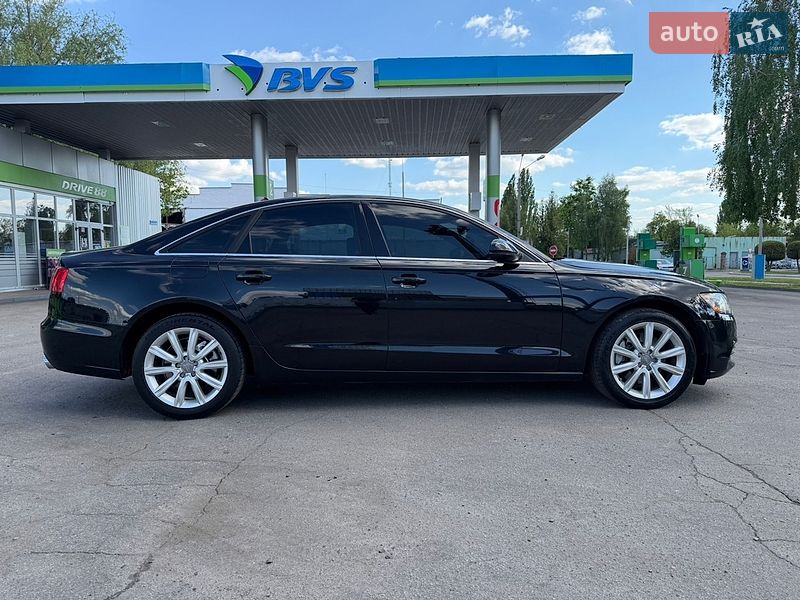 Седан Audi A6 2014 в Лубнах