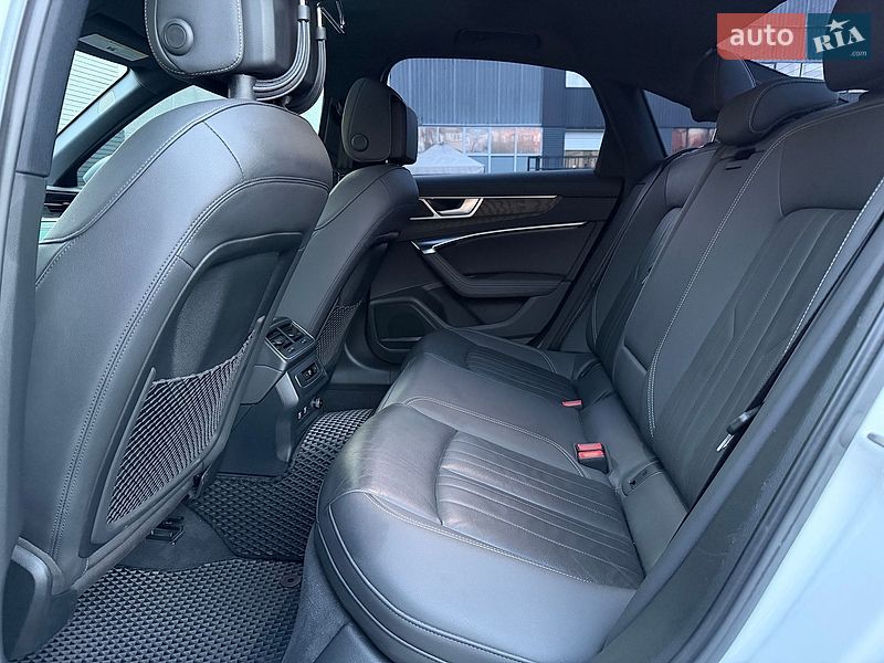 Седан Audi A6 2020 в Киеве