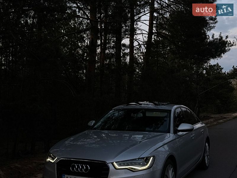 Седан Audi A6 2012 в Ровно