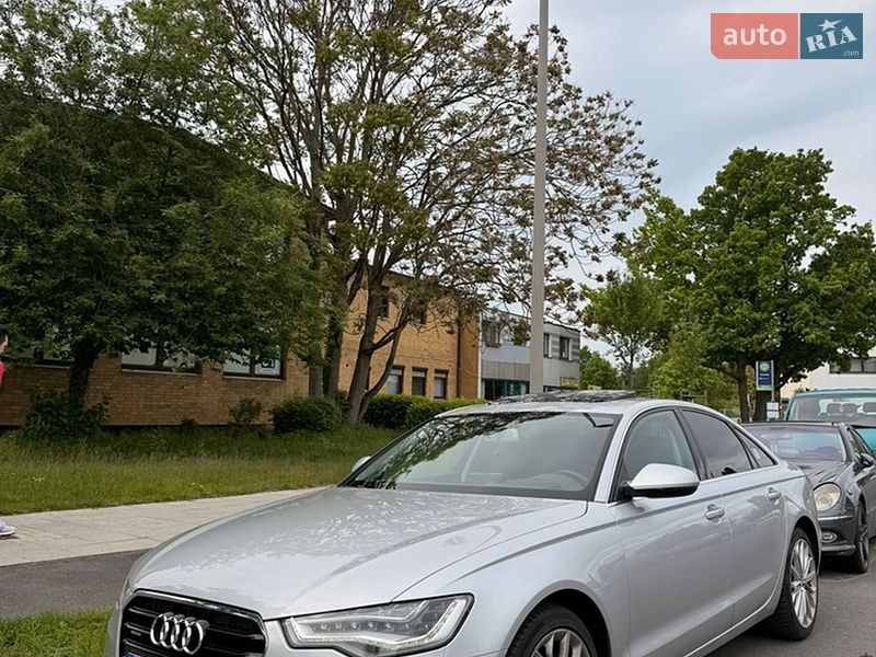 Седан Audi A6 2012 в Ровно