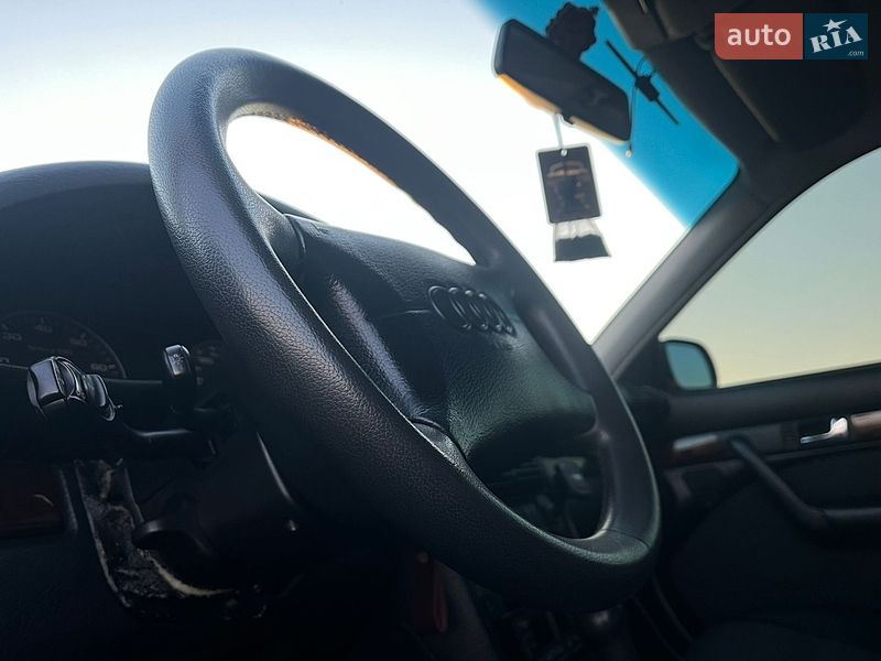 Седан Audi A6 1997 в Каменец-Подольском