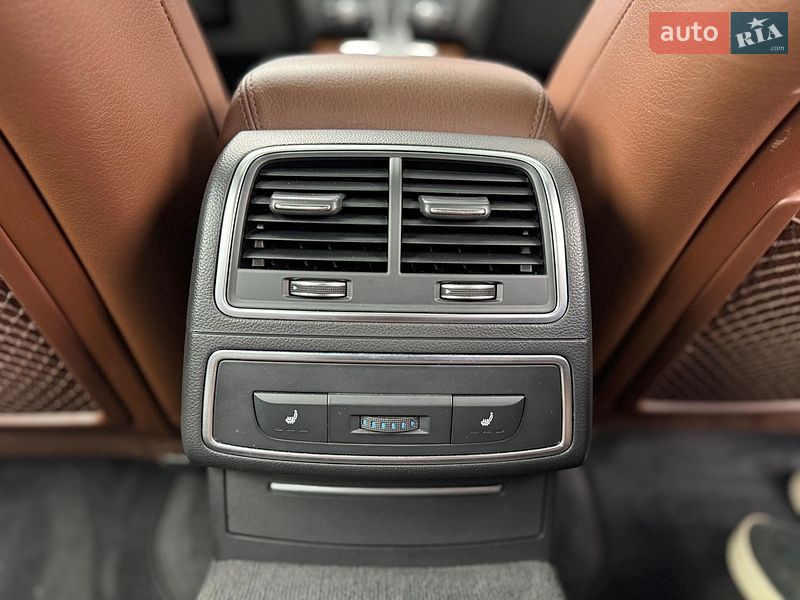 Седан Audi A6 2015 в Луцке