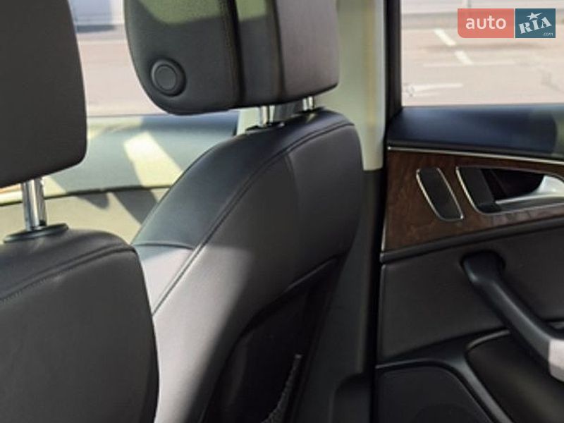 Седан Audi A6 2015 в Киеве