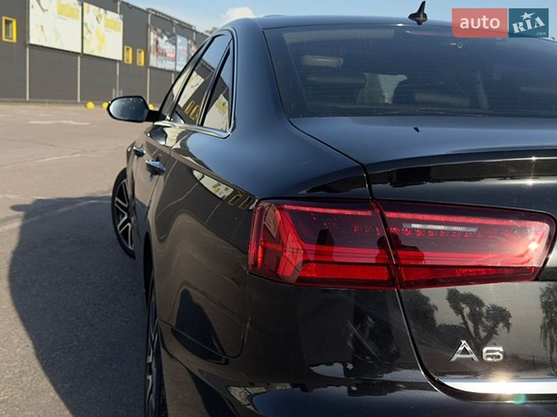 Седан Audi A6 2015 в Киеве