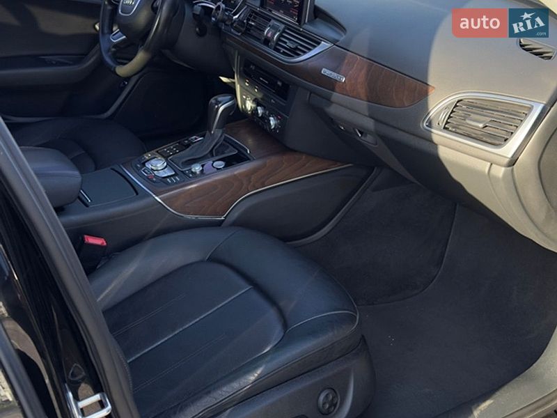 Седан Audi A6 2015 в Киеве